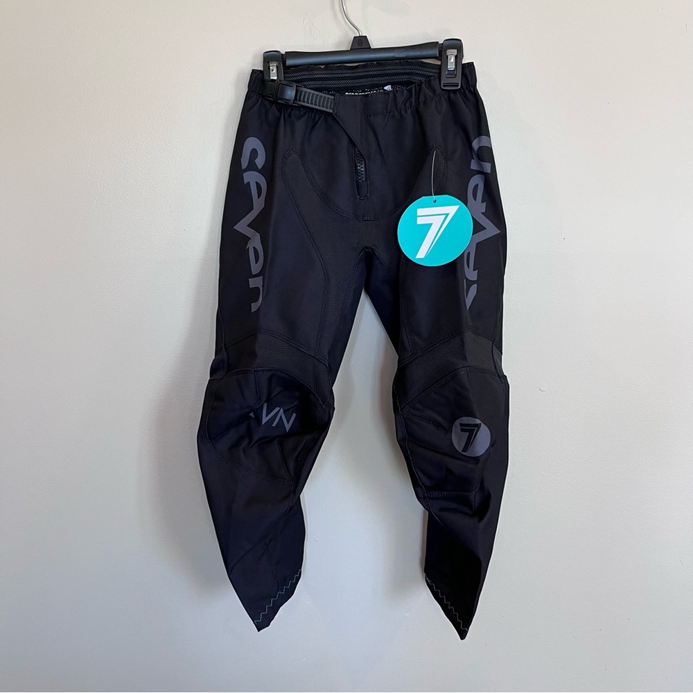 Seven Vox Staple motocross pants Black Youth Size 24